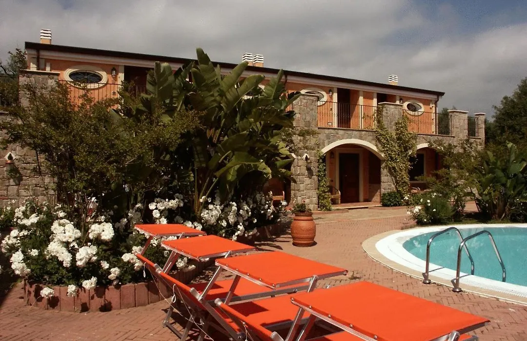 Residence Baia Infreschi-1